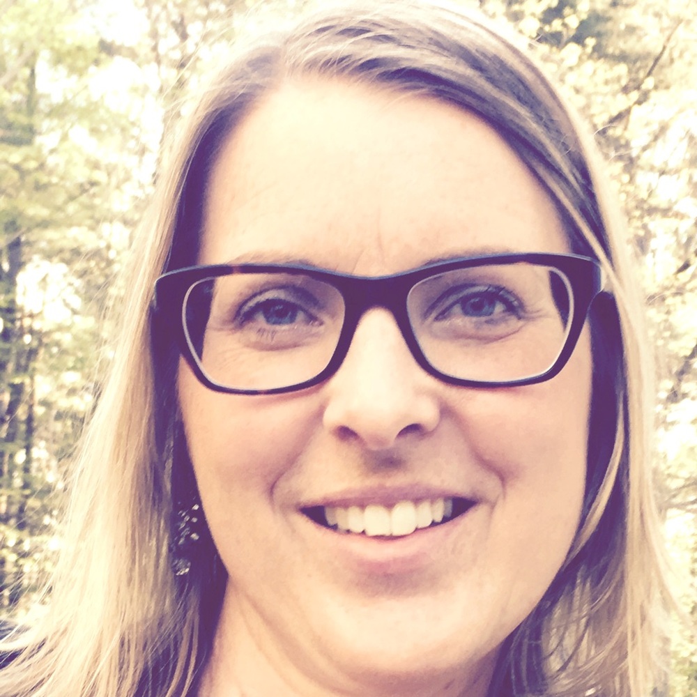 Meet your Posher, Laurie